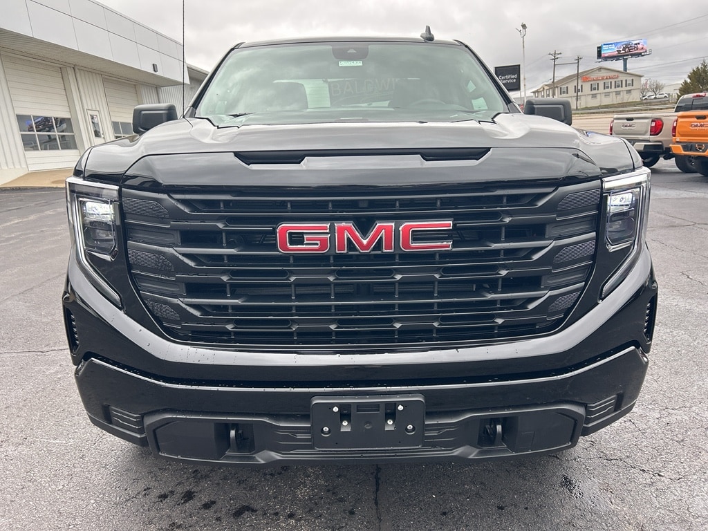 2026 GMC Sierra 1500 Pro - Photo 10