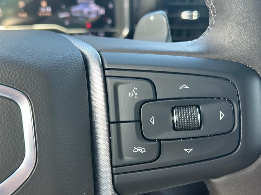 2024 GMC Sierra 1500 SLT - Photo 36