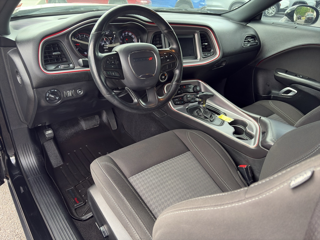 2C3CDZAGXLH110088