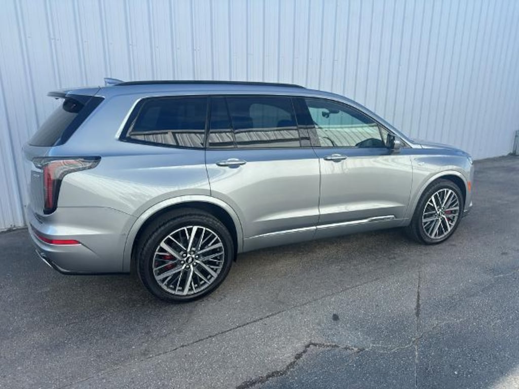 New 2025 CADILLAC XT6 Sport SUV