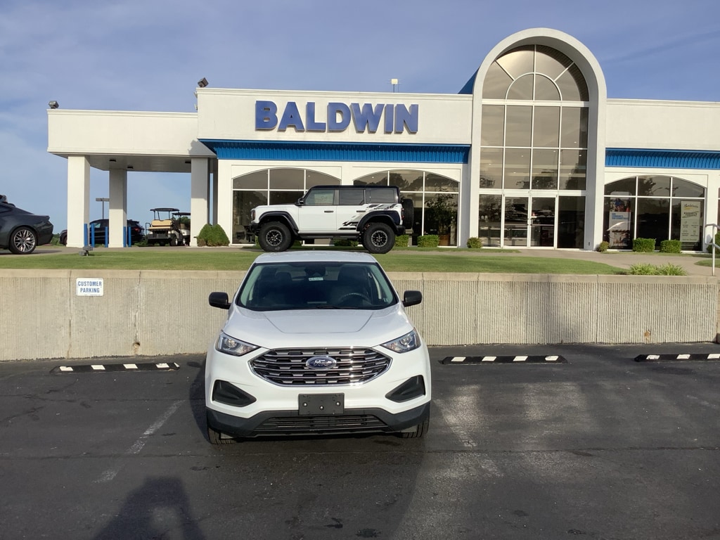 Used 2021 Ford Edge SE Sport Utility