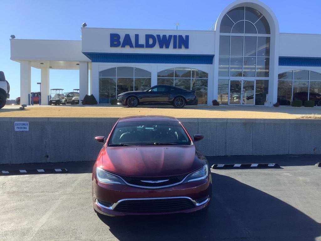 Used 2017 Chrysler 200 Limited with VIN 1C3CCCAB2HN500993 for sale in Poplar Bluff, MO