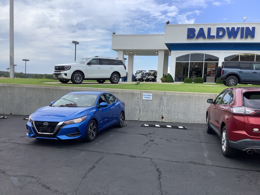 2022 Nissan Sentra SV photo 3