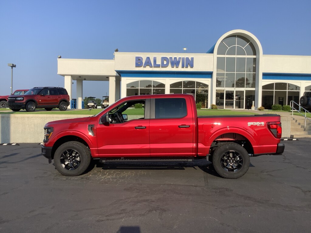 2025 Ford F-150 STX photo 4