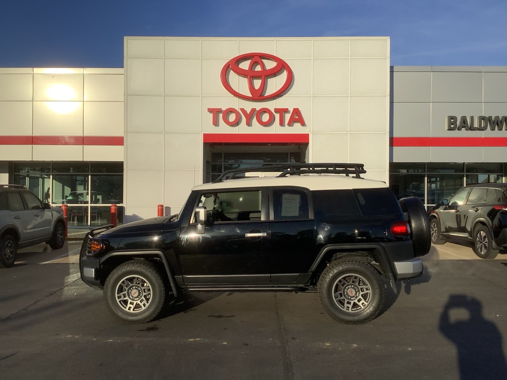 Used 2013 Toyota FJ Cruiser Base (A5) SUV