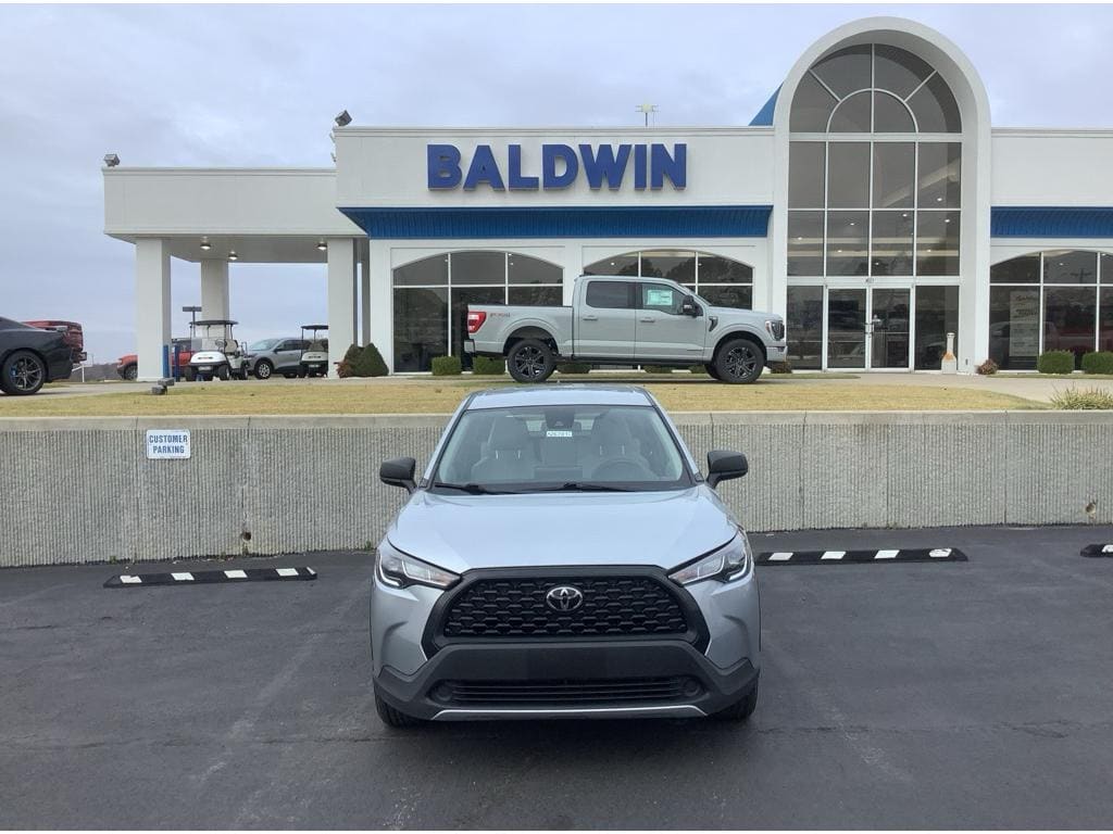 Used 2022 Toyota Corolla Cross L with VIN 7MUAAABG8NV020380 for sale in Poplar Bluff, MO