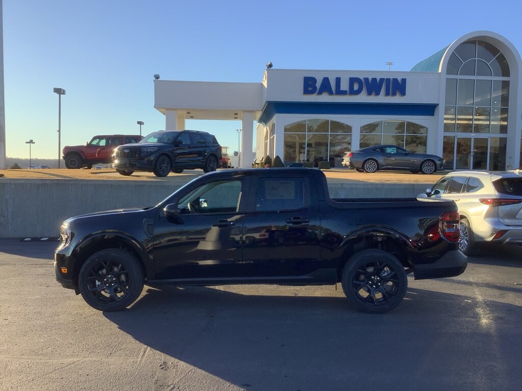 New 2025 Ford Maverick XLT Truck SuperCrew