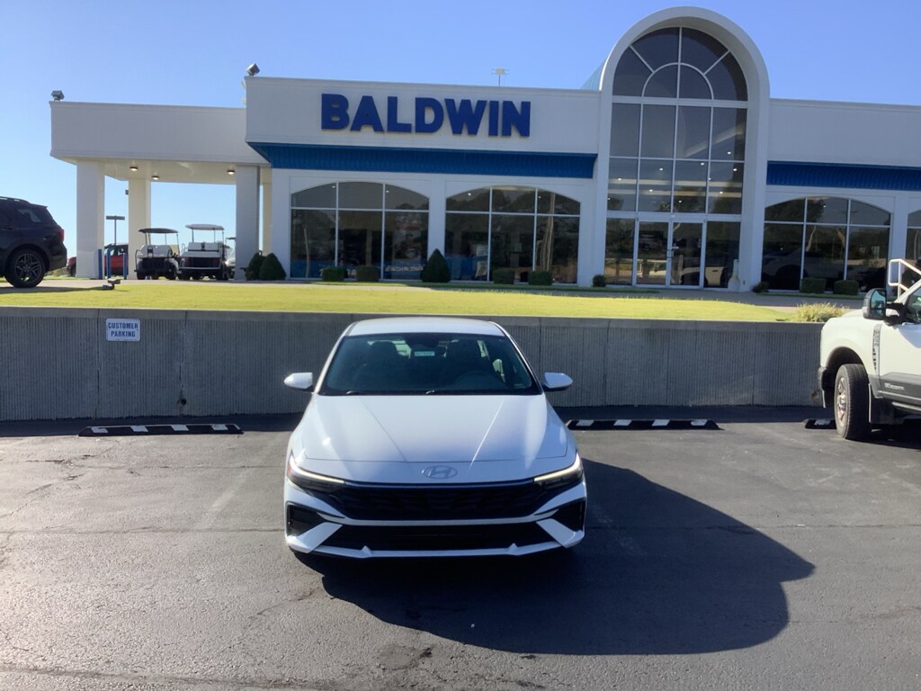 Used 2024 Hyundai Elantra SEL Sedan