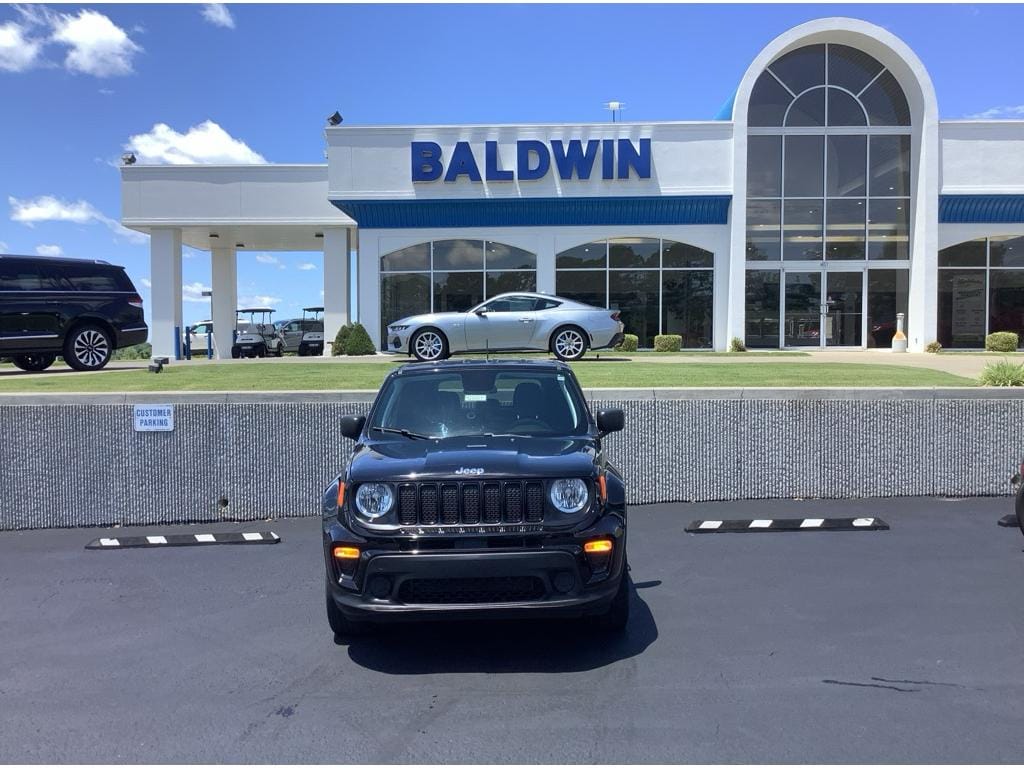 Used 2020 Jeep Renegade Jeepster with VIN ZACNJBAB2LPL97589 for sale in Poplar Bluff, MO