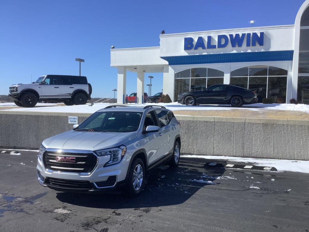 2022 Gmc Terrain SLE photo 3