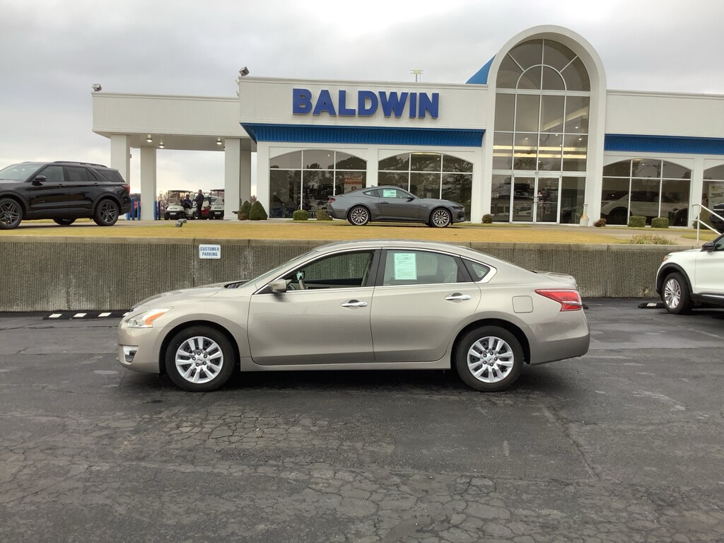 2013 Nissan Altima 2.5 S photo 4