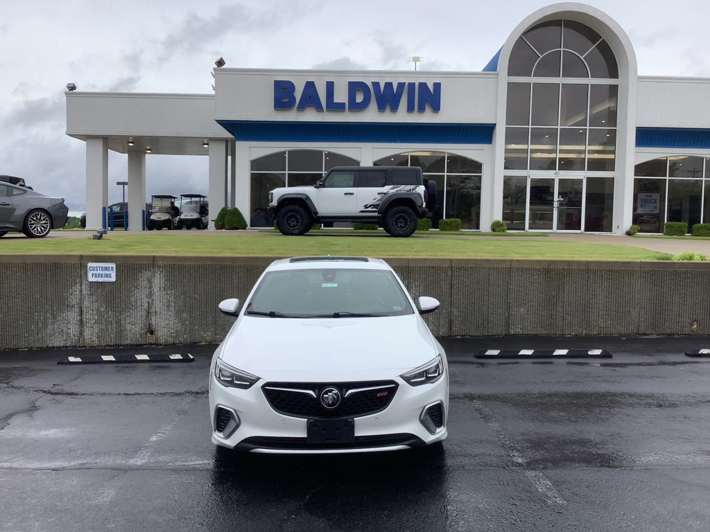 Used 2018 Buick Regal Sportback GS with VIN W04GS6SSXJ1127757 for sale in Poplar Bluff, MO