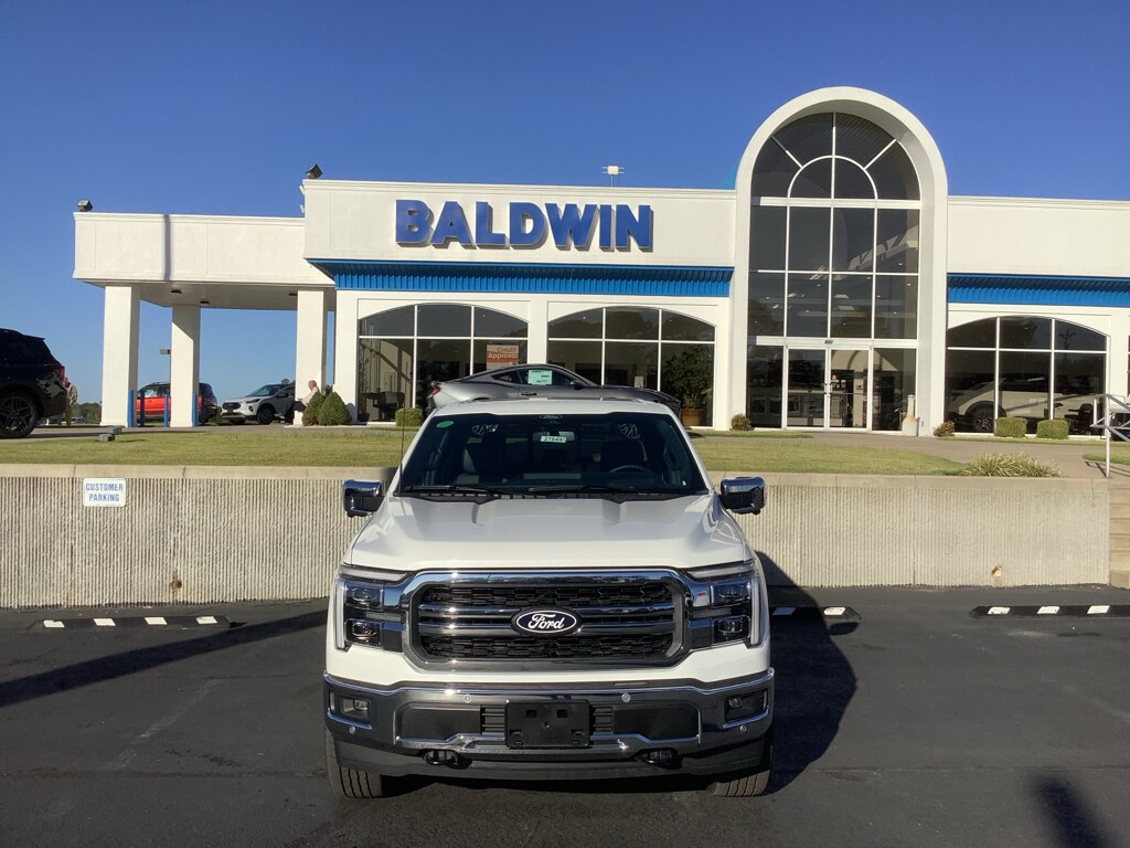 New 2025 Ford F-150 Lariat Truck SuperCrew Cab