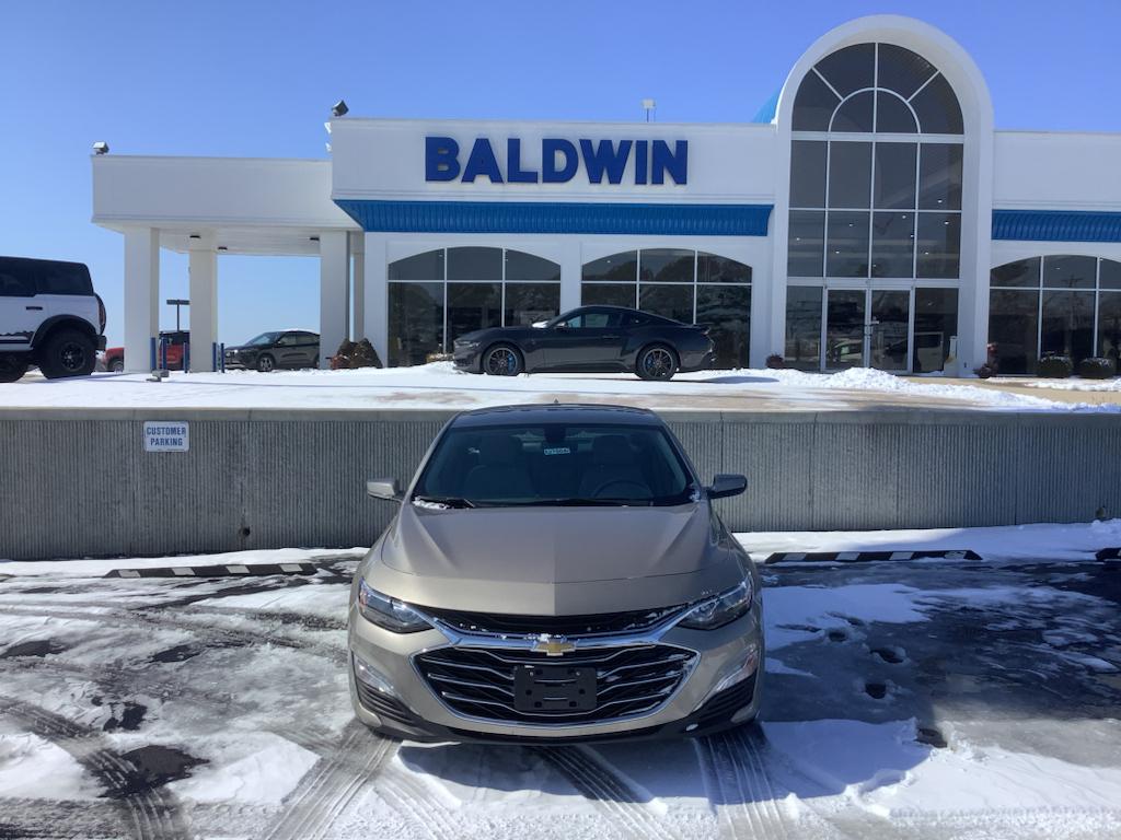 Used 2022 Chevrolet Malibu 1LT with VIN 1G1ZD5ST6NF130152 for sale in Poplar Bluff, MO