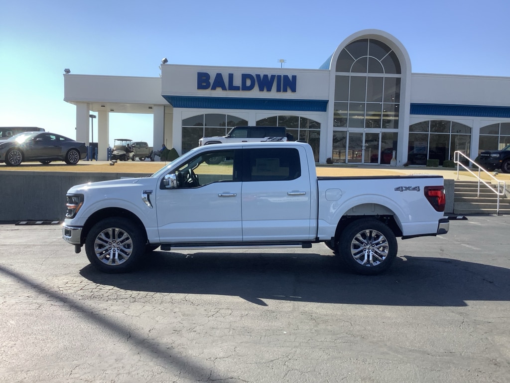 New 2026 Ford F-150 XLT Truck SuperCrew Cab