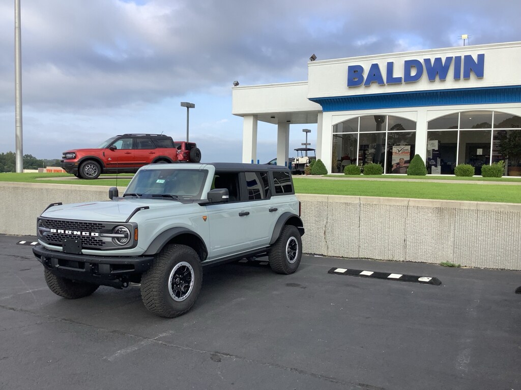 Used 2024 Ford Bronco Badlands Sport Utility