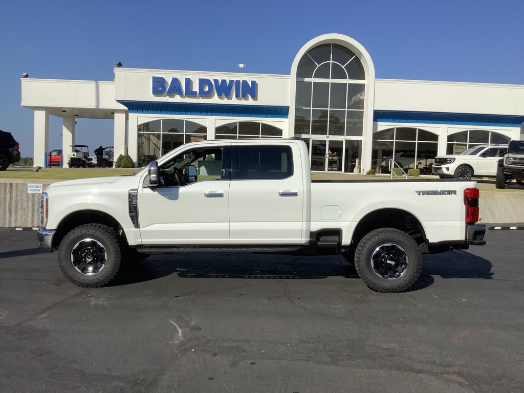 New 2026 Ford F-250 King Ranch Truck Crew Cab