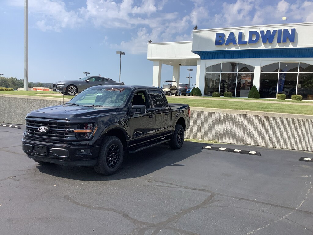 New 2026 Ford F-150 XLT Truck SuperCrew Cab