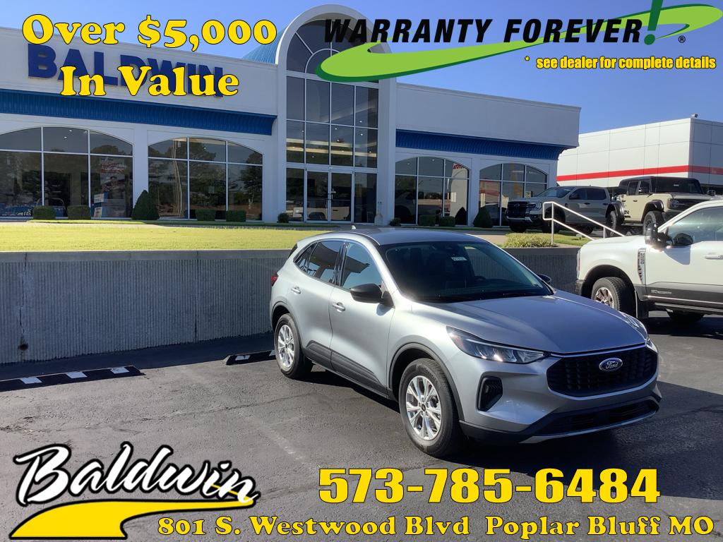 2023 Ford Escape Active's photo