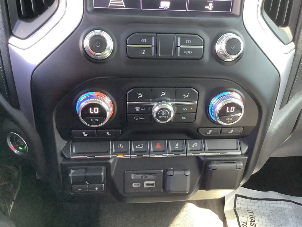 2020 GMC Sierra 1500 SLT - Photo 18
