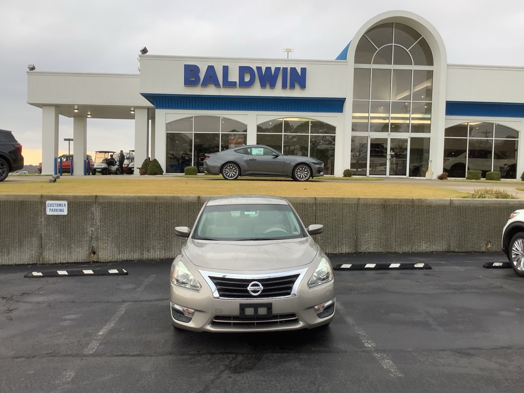 Used 2013 Nissan Altima 2.5 S Sedan