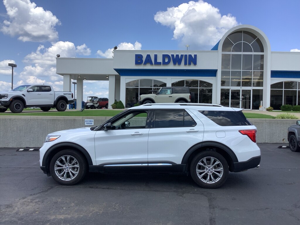 2023 Ford Explorer Limited photo 4