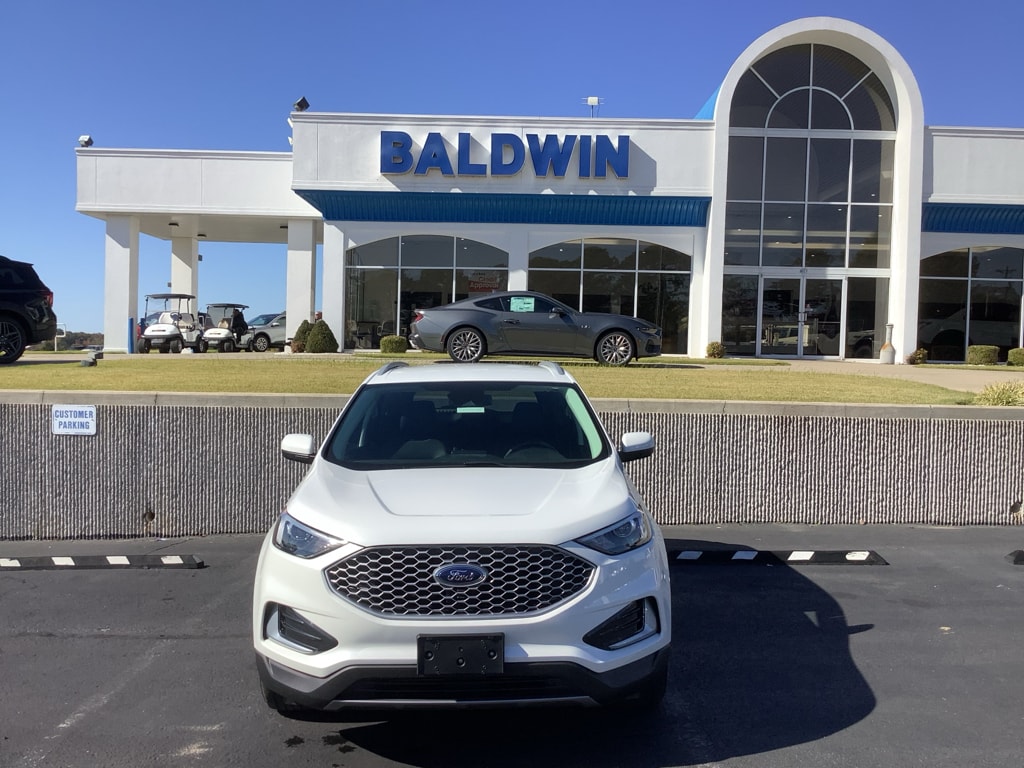 Used 2024 Ford Edge SEL Sport Utility