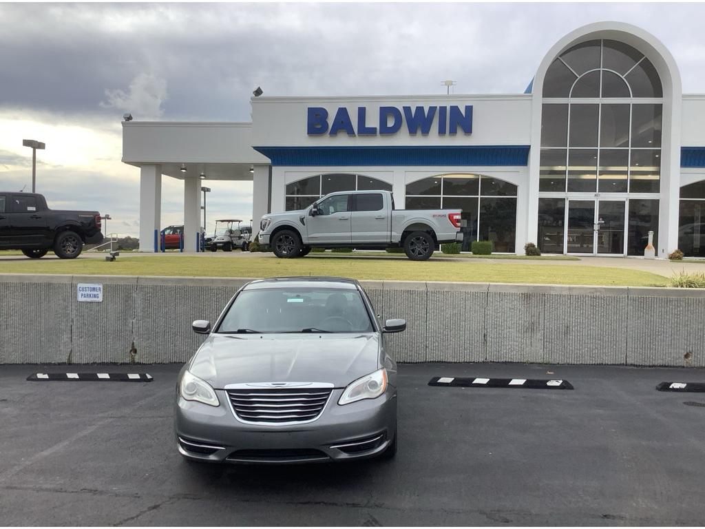 Used 2013 Chrysler 200 Touring with VIN 1C3CCBBG2DN659253 for sale in Poplar Bluff, MO