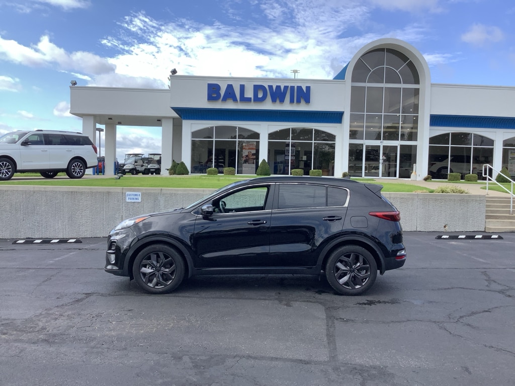 Used 2022 Kia Sportage Nightfall SUV