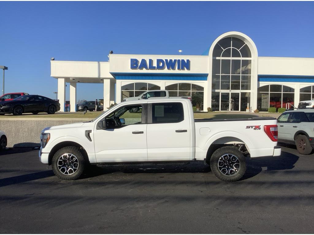 2023 Ford F-150 XL photo 4