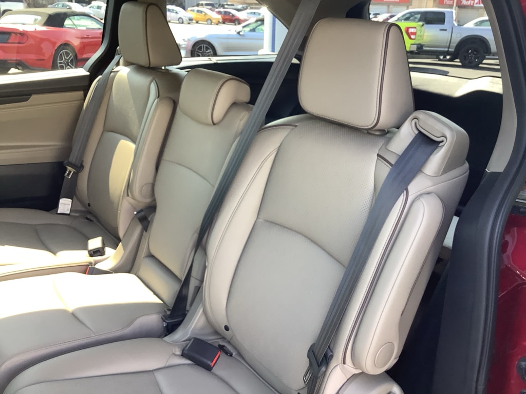 2023 Honda Odyssey Elite - Photo 11