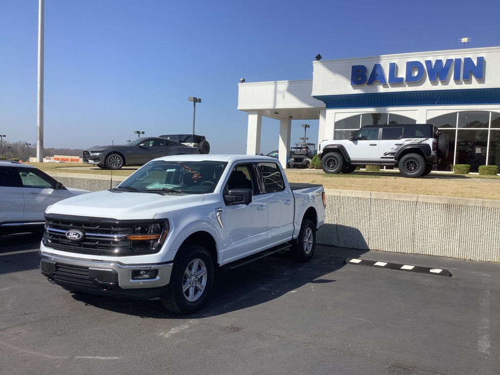 New 2026 Ford F-150 XLT Truck SuperCrew Cab