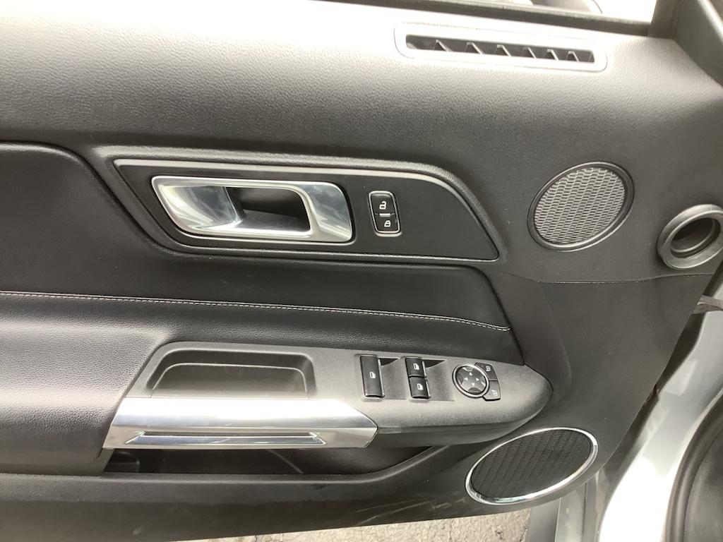 2023 Ford Mustang EcoBoost Premium - Photo 10