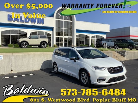 2023 Chrysler Pacifica Limited Passenger Van