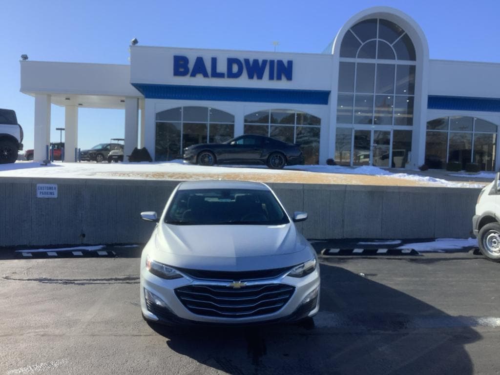 Used 2022 Chevrolet Malibu 1LT with VIN 1G1ZD5ST6NF173602 for sale in Poplar Bluff, MO