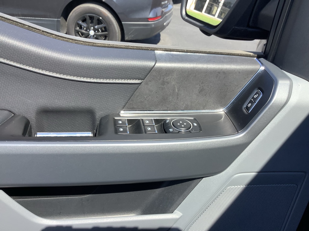 2024 Ford F-150 XLT - Photo 11