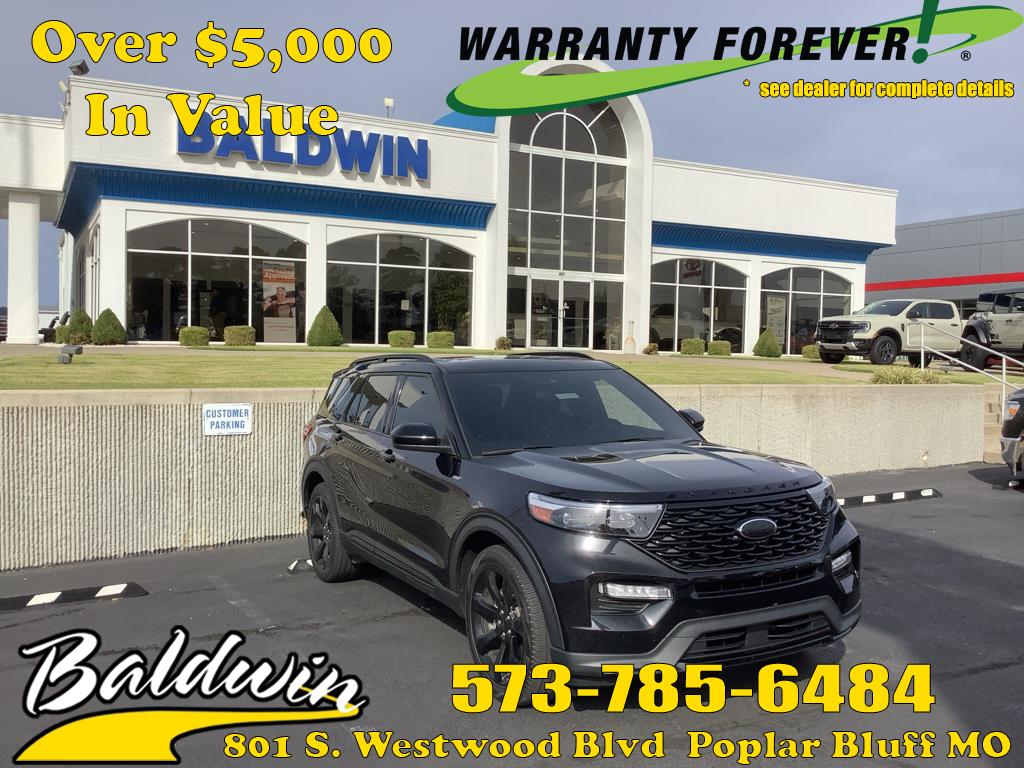 2024 Ford Explorer ST-LINE's photo