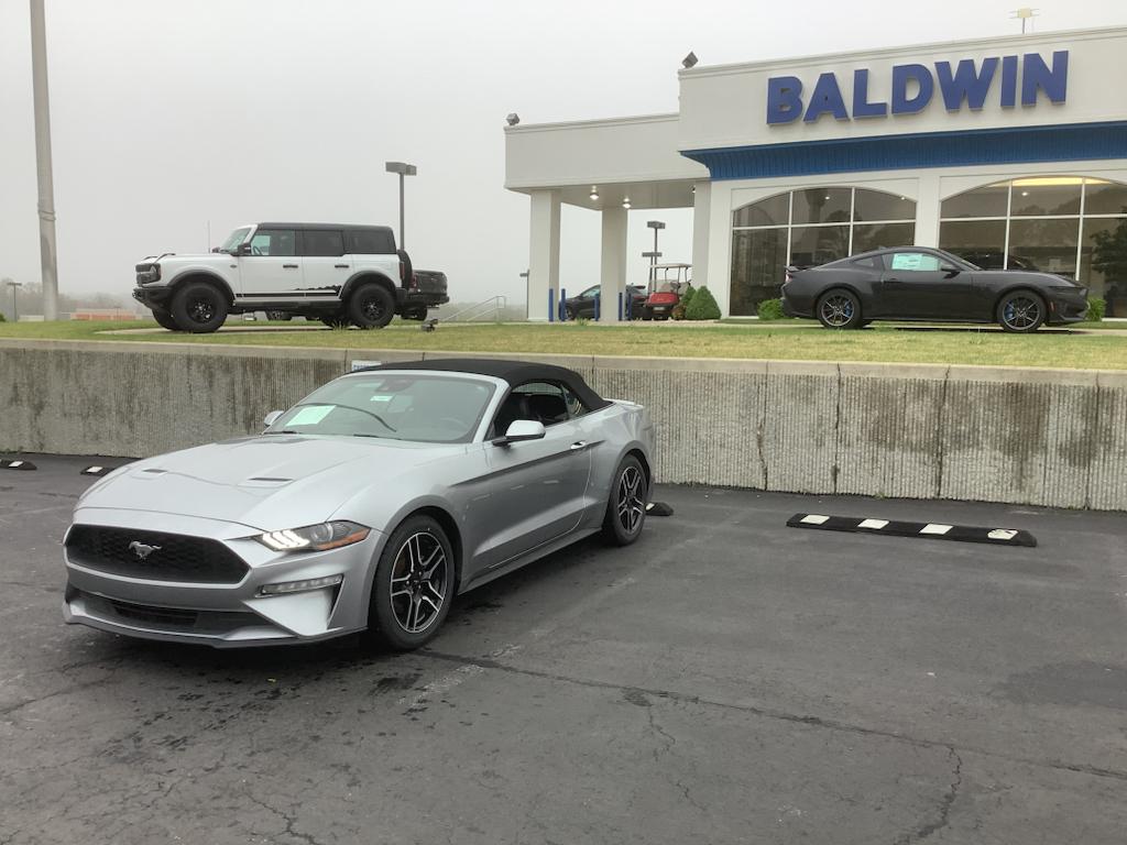 2023 Ford Mustang EcoBoost Premium Convertible photo 3