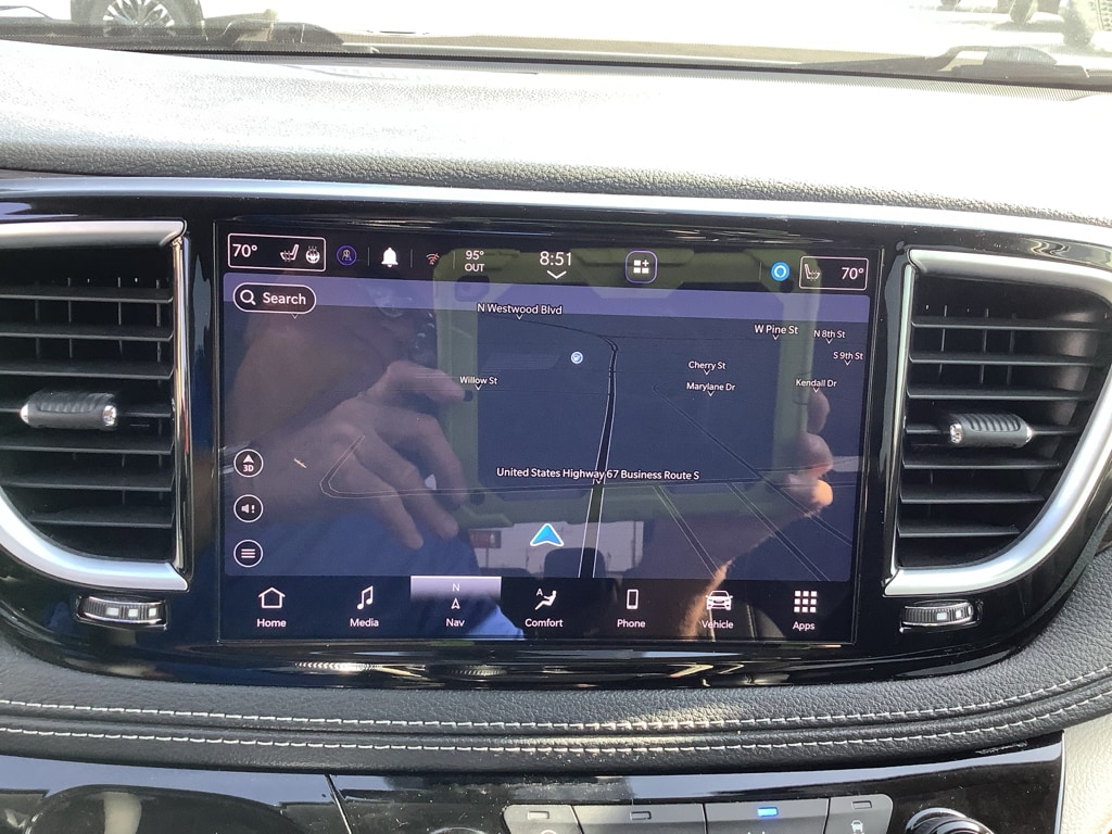 2023 Chrysler Pacifica Limited - Photo 18