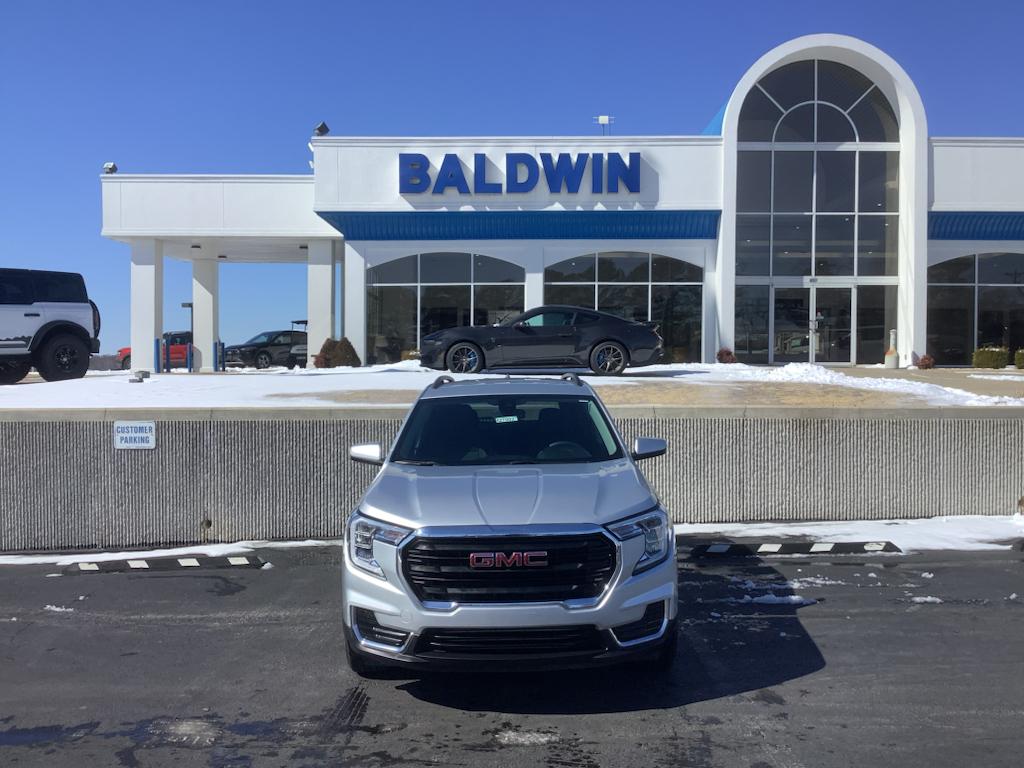 2022 Gmc Terrain SLE photo 2