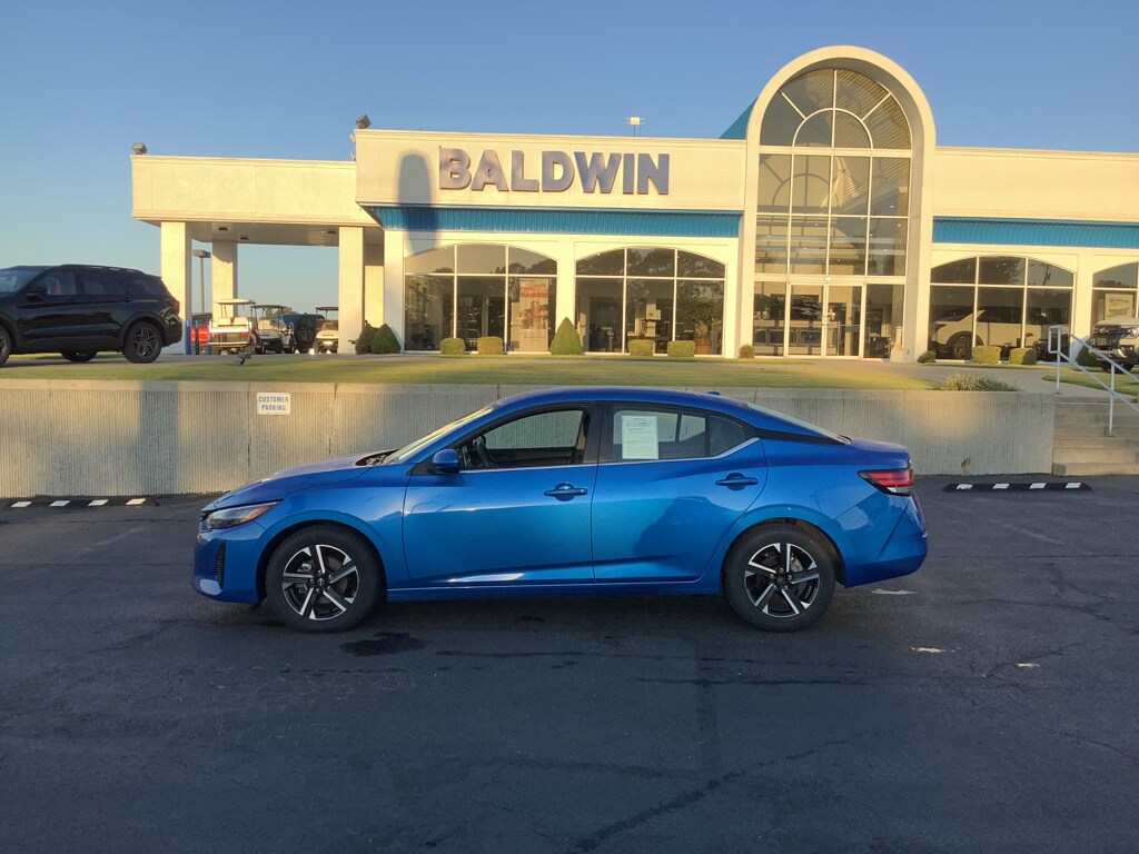 2024 Nissan Sentra SV photo 2