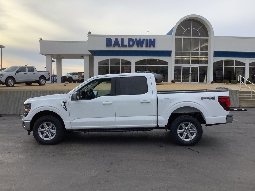 New 2026 Ford F-150 XLT Truck SuperCrew Cab