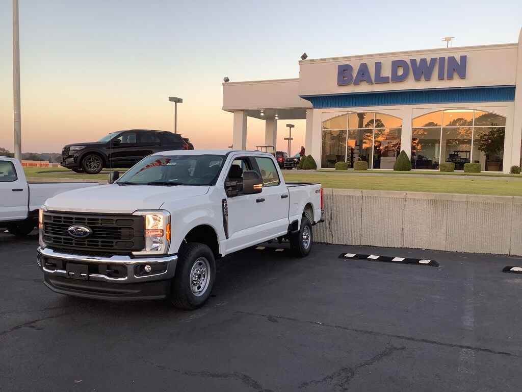 2026 Ford F-250 XL photo 2