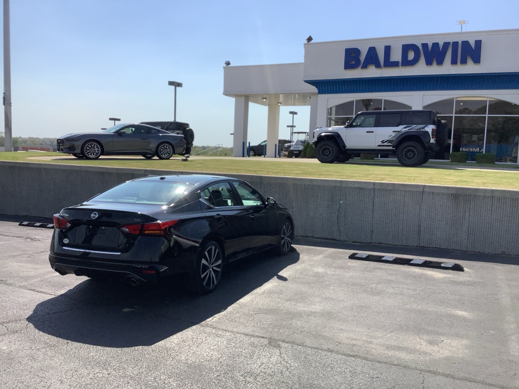 2021 Nissan Altima SR - Photo 34
