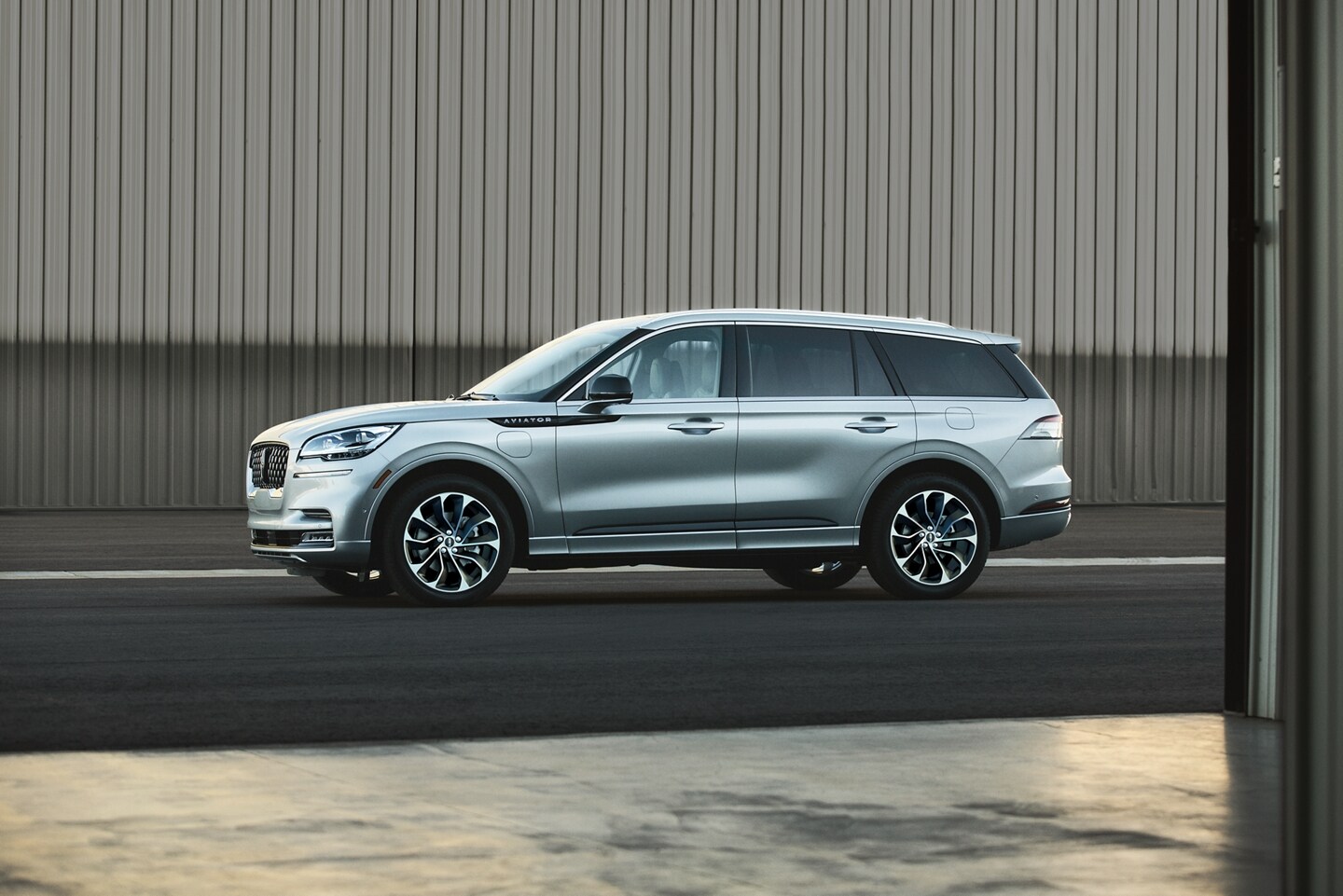 2021 Lincoln Aviator near New Orleans LA.png