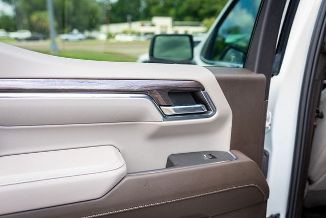2024 Chevrolet Silverado 1500 LTZ - Photo 26