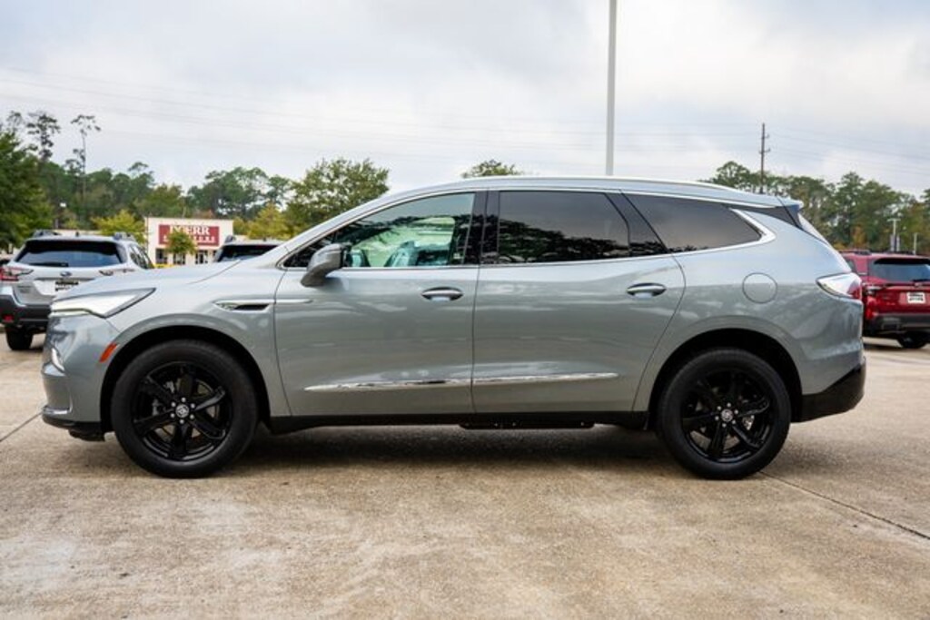 Used 2024 Buick Enclave Essence SUV