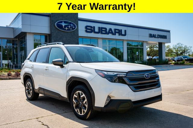 2025 Subaru Forester Premium's photo