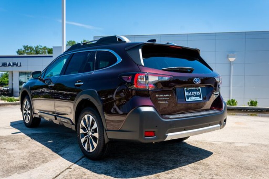New 2025 Subaru Outback Touring SUV