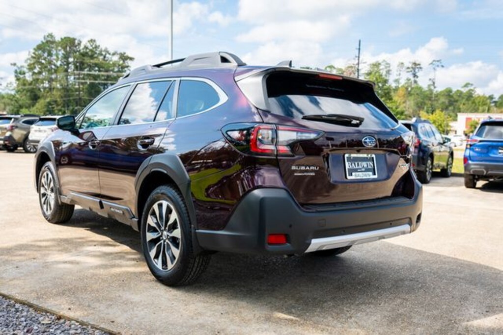 New 2025 Subaru Outback Limited SUV
